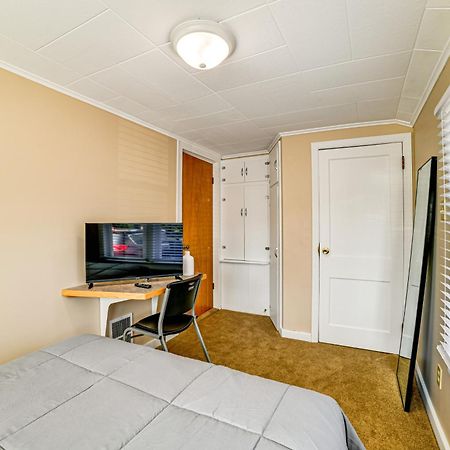 Less Than 2 Mi To Suny Cortland Unit With Private Parking Buitenkant foto